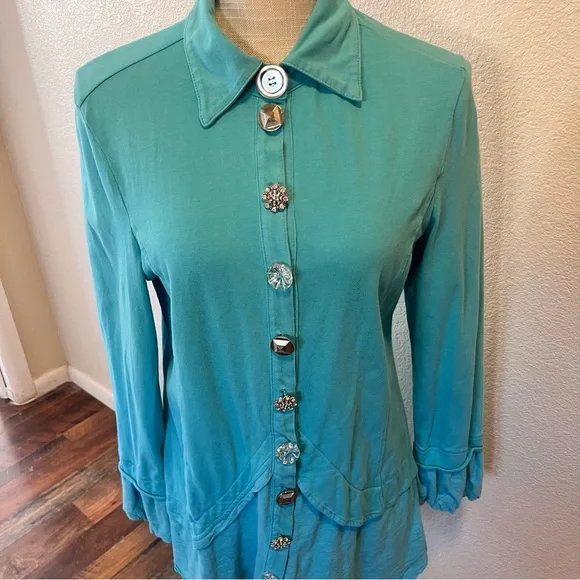 Neon Buddha Blue Sparkly Buttons Tunic
Size Medium - Picture 6 of 13